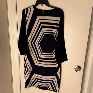 Ann Taylor Navy and White Geometric Long-Sleeved Dress